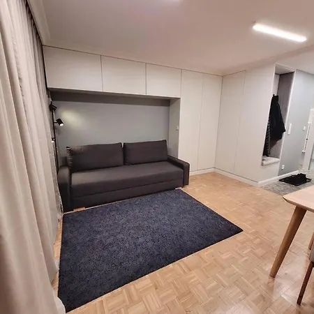 Kawalerka W Spokojnej Dzielnicy * Wrocław