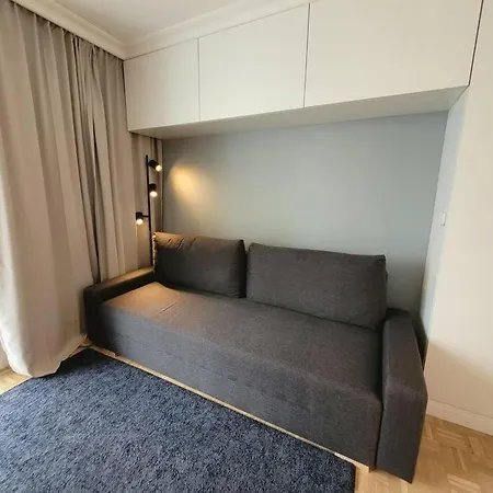 Kawalerka W Spokojnej Dzielnicy Appartement